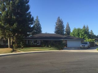 6104 Olive Knolls Dr, Bakersfield, CA 93308