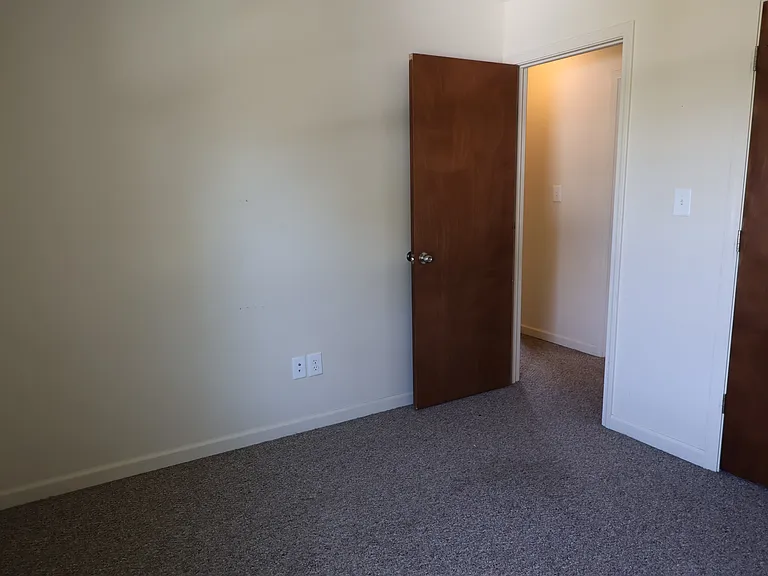 1427 Sycamore St #1 — Photo 39