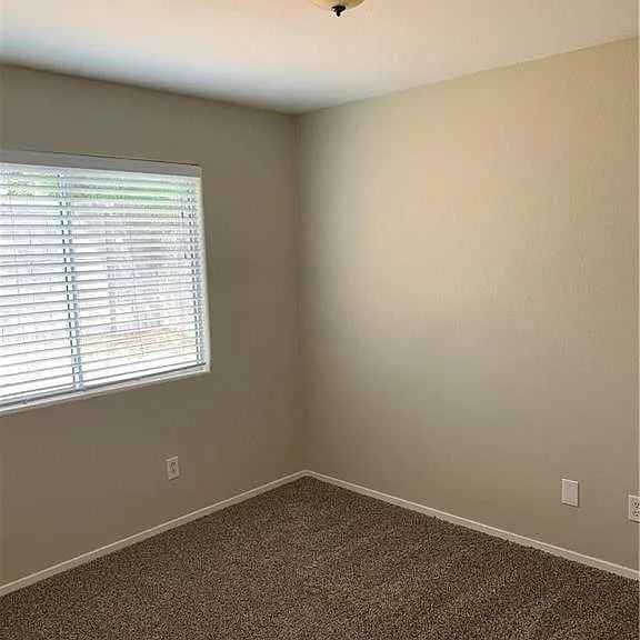 2902 Crisp Wind Ct — Photo 8