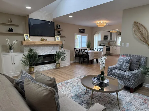 24845 Kennedy AVENUE, Kansasville, WI 53139