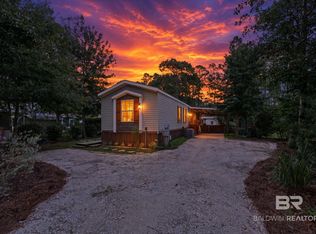 1124 Santa Anna Ln, Lillian, AL 36549
