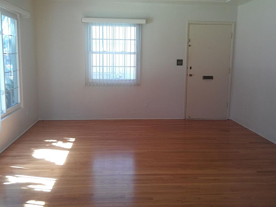 1st image of 1036 Loring St