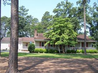 2870 Promise Land Rd, La Grange, NC 28551