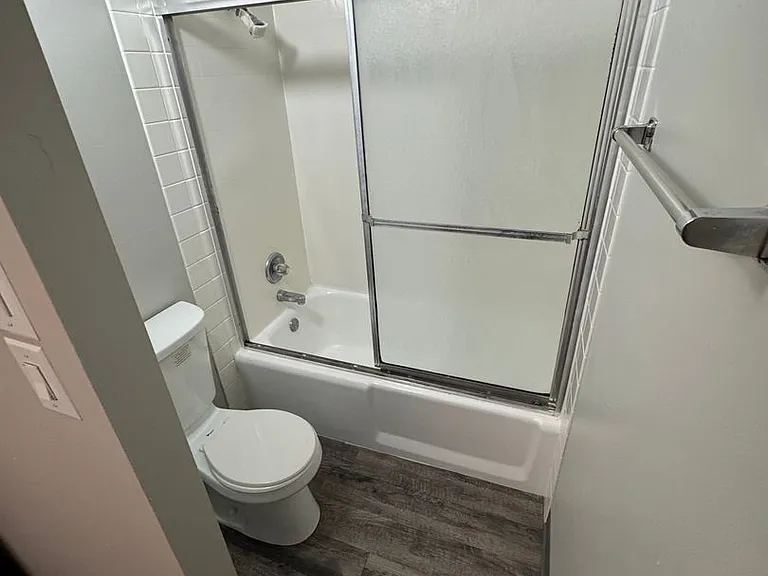 The Village at Gray's Lake Apartments - Des Moines — Photo 88