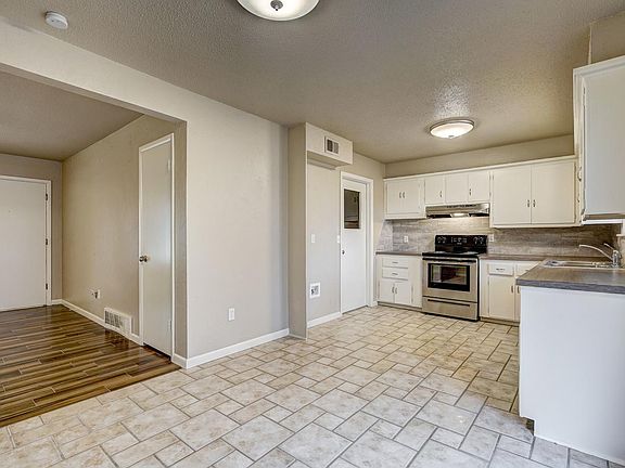 3rd image of 6605 NW 57th St
