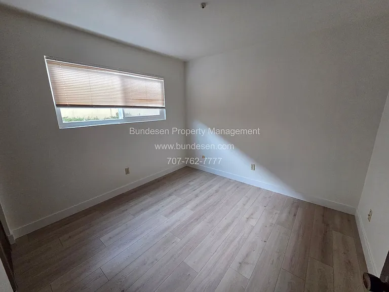 732 Beaver St — Photo 16