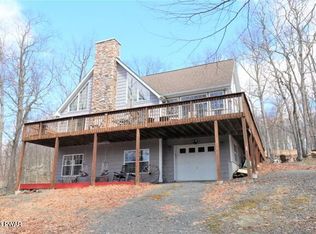 175 Constitution Dr, Lackawaxen, PA 18435