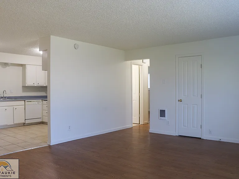 4545 SE Ina Ave #7 — Photo 4
