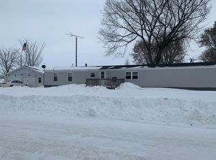 106 N Walunt Ave, Badger, SD 57214