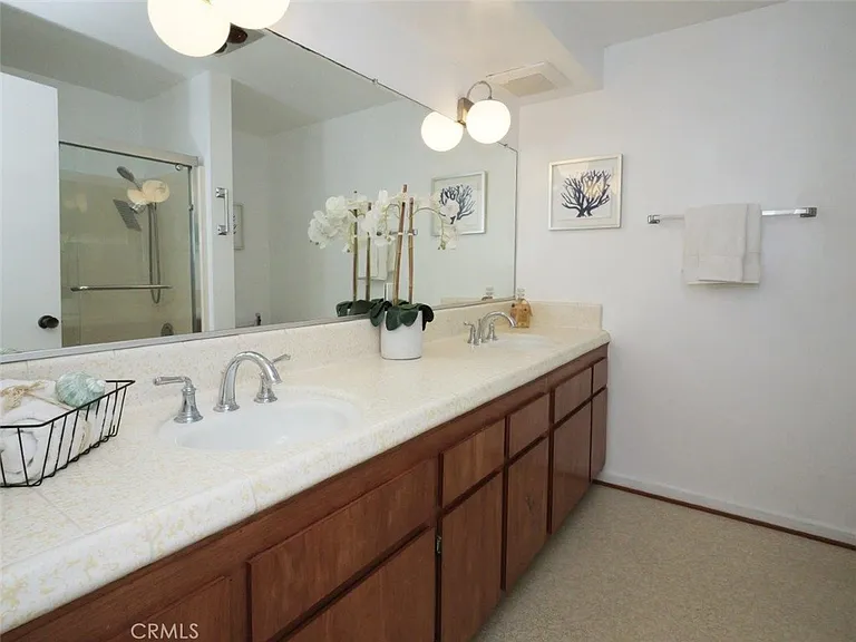 2105 W Paseo Del Mar — Photo 41