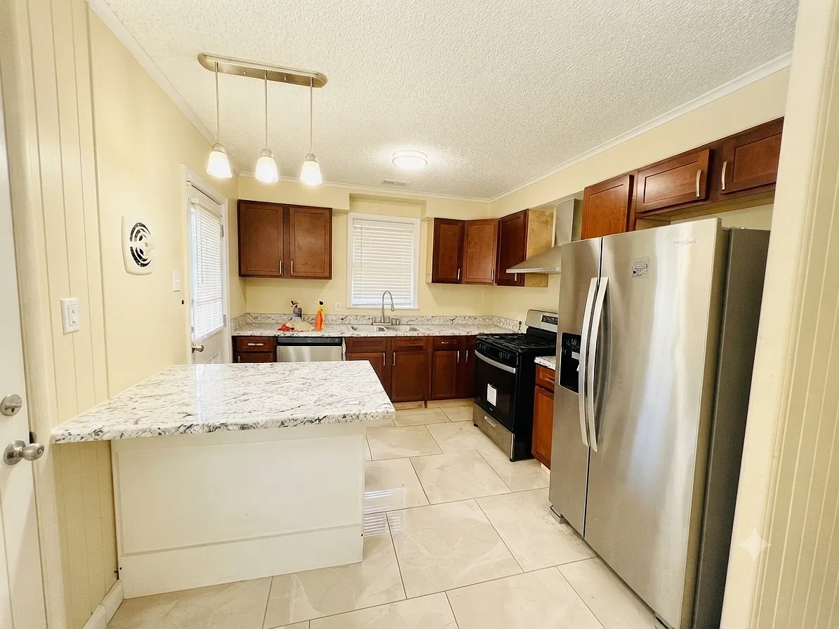 3405 S Prescott Cir — Photo 4