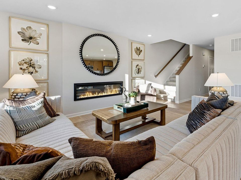 1st image of 4331 Meadowview Dr