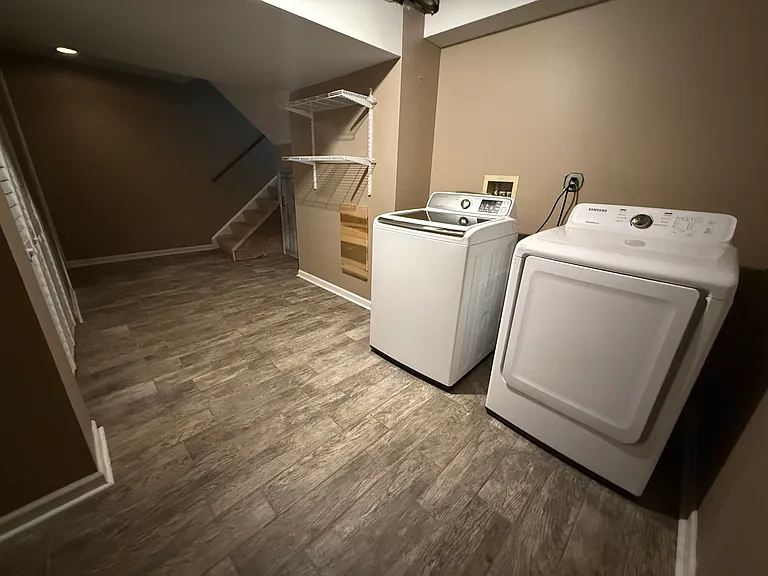 903 Pin Oak Cir — Photo 25
