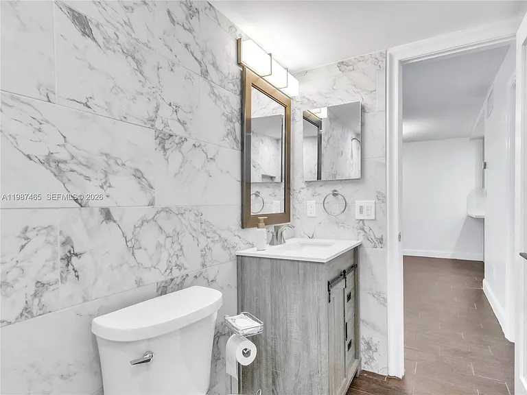 6505 SW 113th Pl — Photo 7