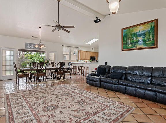 5th image of 5081 Alvarado St