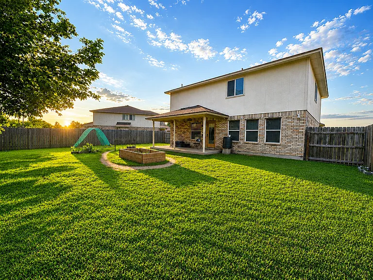 5406 Boot Scootin Ct — Photo 31