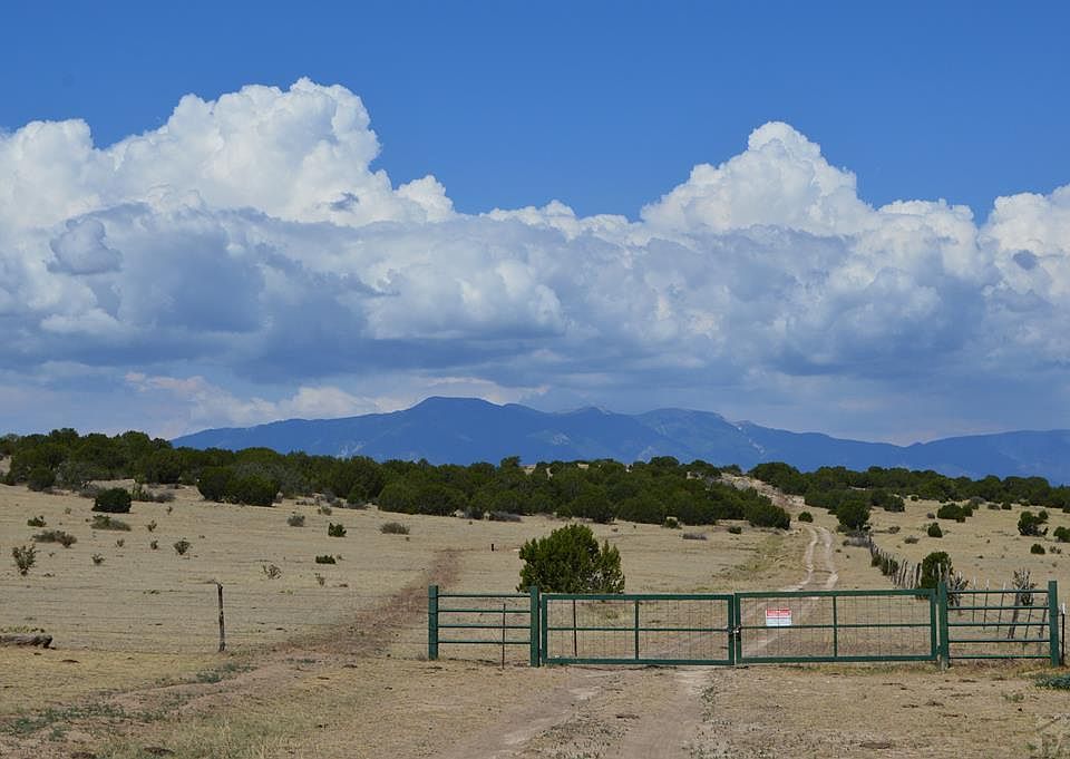 1st image of Claymine Rd