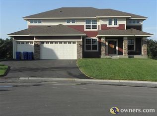 964 Maple Trail Ct, Eagan, MN 55123