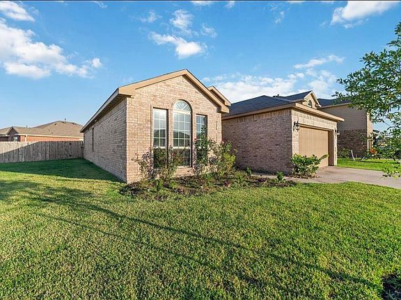 3rd image of 5138 Royal Jasmine Pl