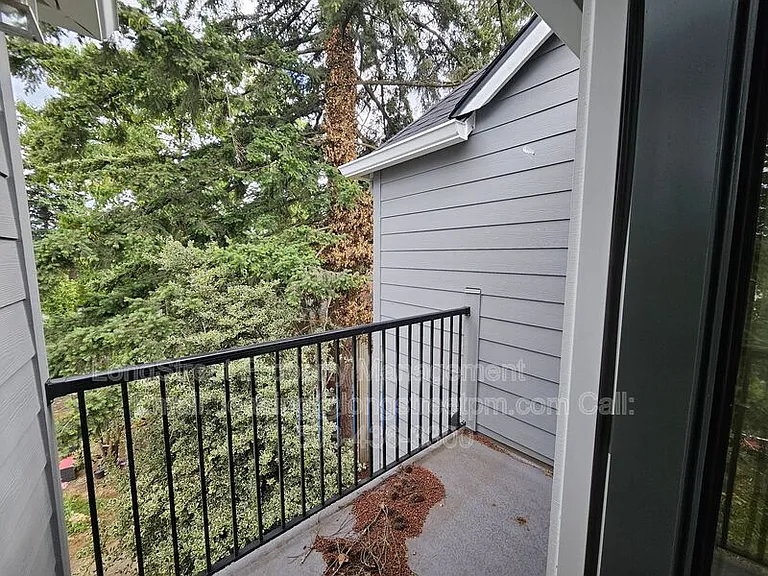 20 SE 172nd Ave #113 — Photo 12
