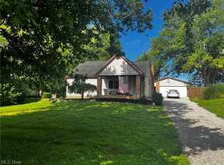 1402 Station Rd, Valley City, OH 44280