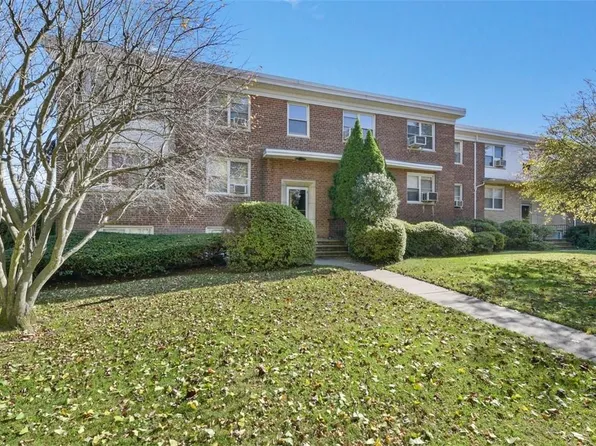 16 Keogh Lane #2B, New Rochelle, NY 10805