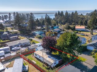 2065 Bayview Ave, Netarts, OR 97143