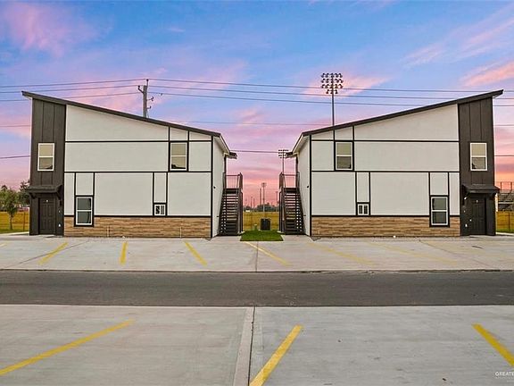 3rd image of 901 Pleasant View Dr #B