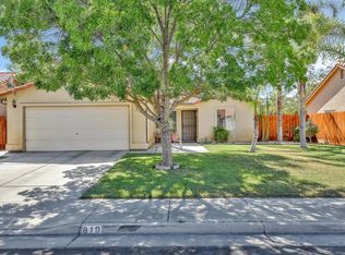 819 Place Rd, Los Banos, CA 93635