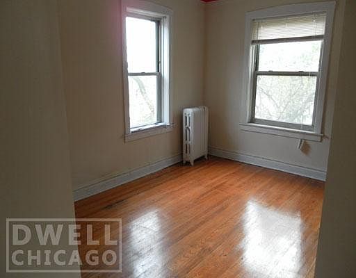 2nd image of 1033 W North Shore Ave APT 3W