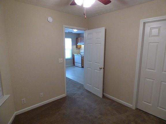 5th image of 731 West St APT D