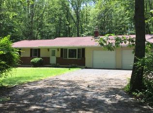 1610 Cane Ln, Effort, PA 18330