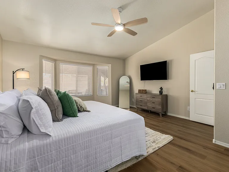 6424 E Menlo St — Photo 17