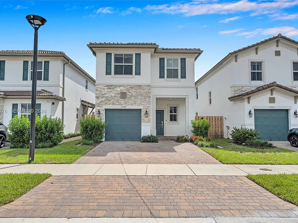 2300 NW 130th St