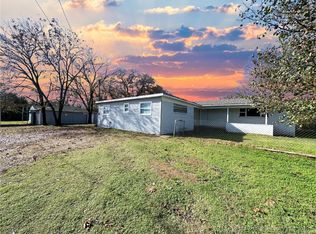 1408 Springdale Rd, Ardmore, OK 73401