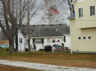 5194 Middle Channel Dr, Harsens Island, MI