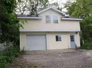 303 Water St, Cambridge, WI 53523