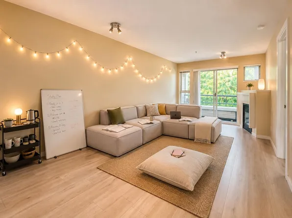9319 University Cres #408, Burnaby, BC V5A 4Y5