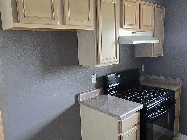 8047 Wolff St #B — Photo 12