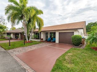 2310 SW 17th Pl, Deerfield Beach, FL 33442