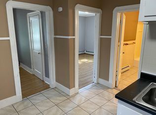270 Washington St #2R, Haverhill, MA 01832