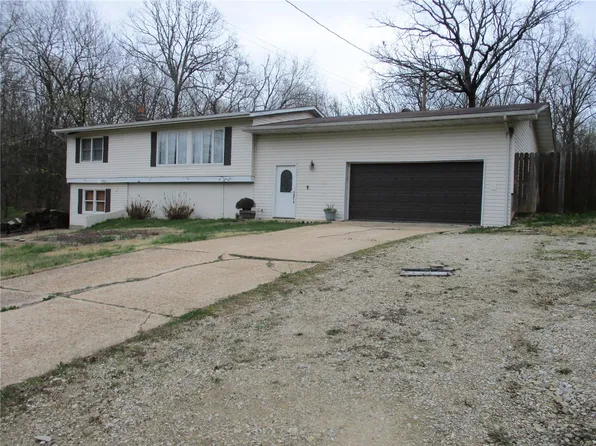 644 Lakeshore Dr, Cuba, MO 65453