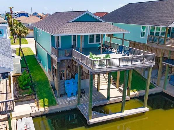 22114 Pecos Dr, Galveston, TX 77554