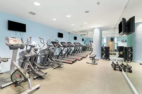 Rented by REAL New York | media 20