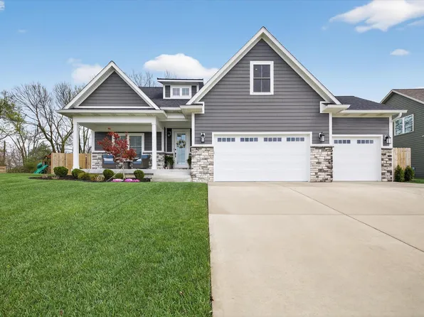 4540 N Triple Crown Dr, Bloomington, IN 47404