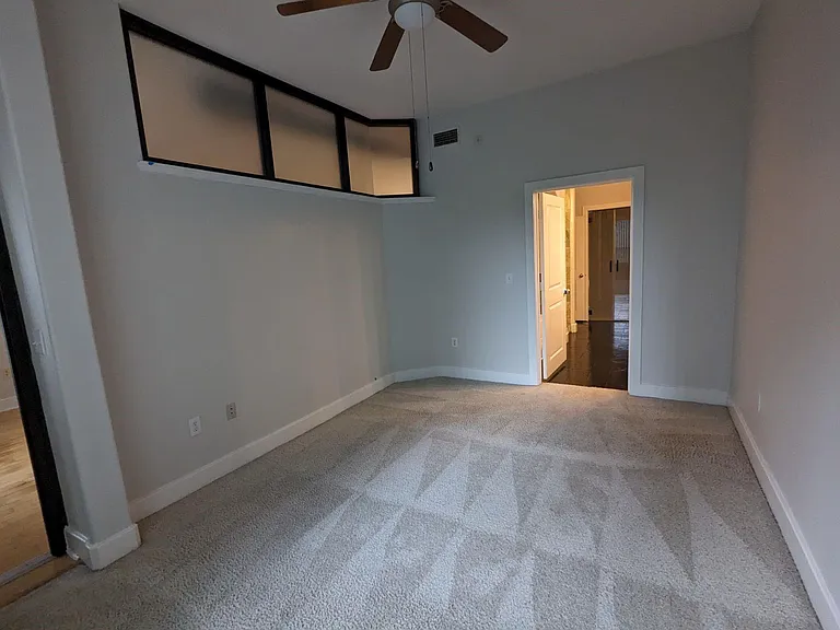 1901 Post Oak Blvd #3215 — Photo 9