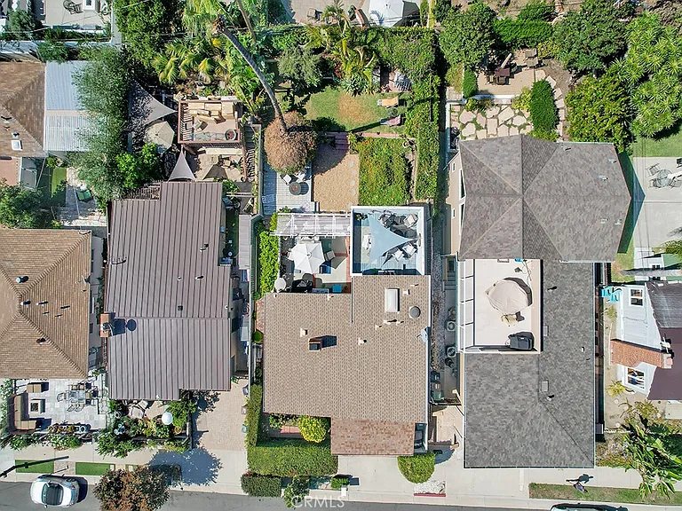 33841 Golden Lantern St — Photo 34