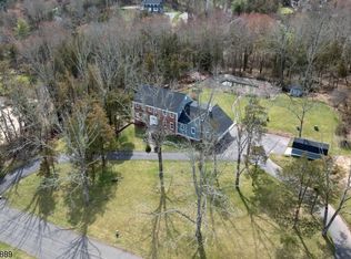 3 Ridge Rd, Gladstone, NJ 07934