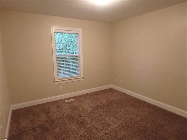 166 Moonlight Dr — Photo 11