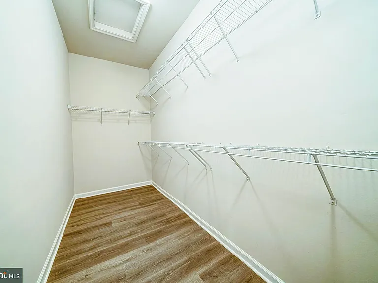 12004 Grenshaw Dr — Photo 14